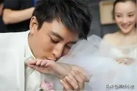 明星夫妻“婚礼吻”，贾乃亮小心翼翼，沙溢伸舌头，赵又廷最搞笑图片