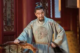 朱允炆逃出南京，看到朱元璋的密旨大哭：早知如此，朱棣必败无疑图片