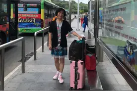 坐公交穷游记图片