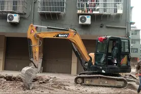 自己买辆小挖掘机干活，多久能回本，能不能赚到钱图片