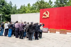 宣讲家文稿：红色音乐经典中的奋斗百年路——开辟道路，星火燎原图片