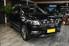 2021款北京BJ90尊驾版，售价128.8万，相比20款售价上涨29万元图片