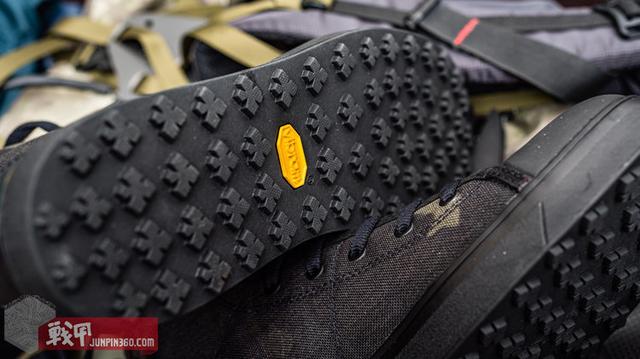 战术范板鞋——君洛克迷彩蜘蛛6.0体验分享