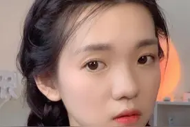 女生去“颈纹”的几个小妙招，在家不花钱就能做，养出细嫩天鹅颈图片