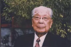 他是中科院院士，官至副国级，三子是国际问题专家，五子是院士图片