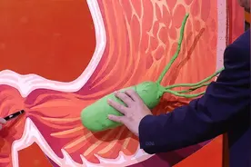 饭后打嗝、放屁、有口臭，到底是怎么了？6个健康“警报”一半的人都忽略了图片