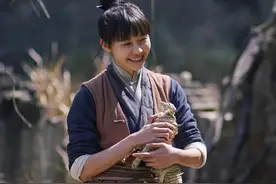《怒晴湘西》里的花灵：被称“上戏最美校花图片