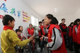 做志愿服务居然还有钱领？志愿者该不该领补贴？图片