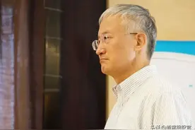 一群老板们坐下来互相挑战、坦诚示弱，竟还坚持了10年？图片