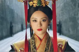 秦王死后太后芈月守寡，面见韩国使臣时，却公然开起了成人玩笑图片