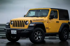越野车教科书jeep牧马人，每个越野车迷的梦想图片