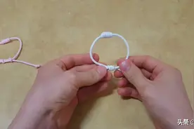 看看如何编抽拉式的手绳，步骤详细，简单易学！图片
