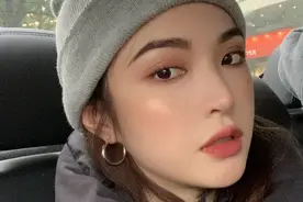 为什么你的底妆不服帖？三个小技巧，廉价粉底也能用出天生奶油肌图片