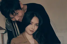 祖孙三代齐现身！郭碧婷与向太热聊显亲密，女儿罕露侧颜似向佐图片