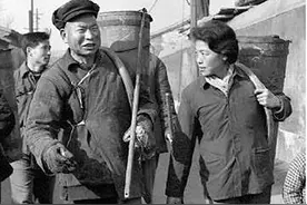 老北京“粪霸”于德顺：将全北京的粪便占为己有，积攒了多少钱？图片