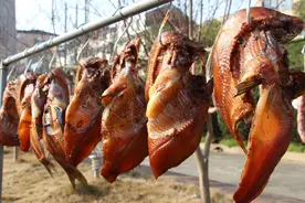 腌腊鱼，不要直接抹盐，想要不臭不腥，腊味十足，关键3步不能少图片