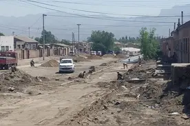 【走向我们的小康生活 】乌达平房区“变形记”图片