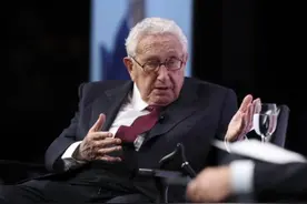 管仲给齐桓公一奇策，不战而屈人之兵，如今被美国运用得炉火纯青图片