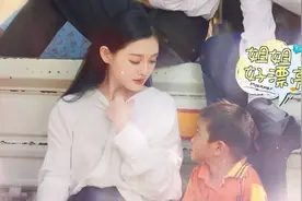 大S发福被批丑，汪小菲晒照护妻遭网友“打假”，忙删动态太搞笑图片