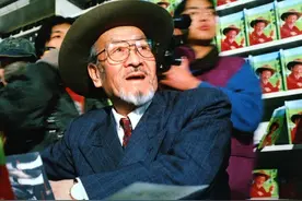 他的词自带旋律，他的歌人人会唱图片