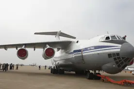 世界上最成功的大型运输机，全球超38个国家使用，中国装备30多架图片