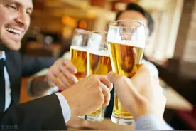 一停药尿酸就上升？医生提醒2点原因，若是没有，恭喜你图片