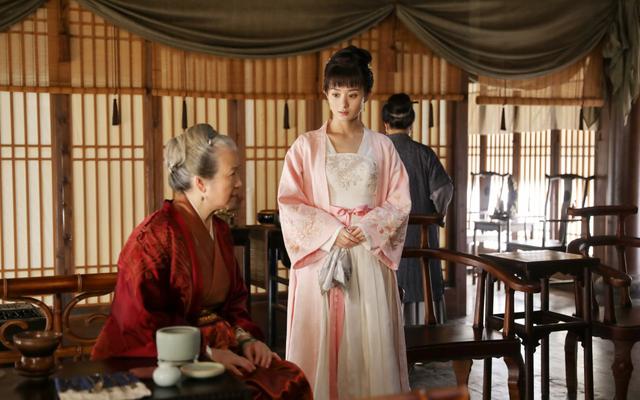《知否》盛老夫人用心养育明兰，她3点育儿法，让孩子长大不吃亏