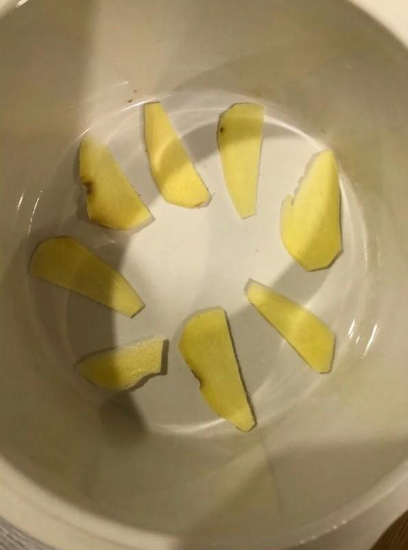 排骨香菇炖花胶 排骨香菇炖花胶怎么做