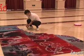 20038张纸牌，60多平方米！黑龙江达人再现中国奥运健儿夺冠瞬间图片