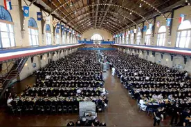 美国海军学院的学员餐厅，以五星上将命名，4400人可同时就餐图片