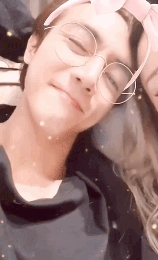 小男友秀恩爱｜如何才能拥有萧亚轩般的快乐？