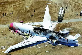 2002年4月中国飞机在韩国机场坠毁，129人遇难，究竟是怎么回事图片