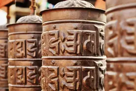 铜价连续飙升，透露出了什么重要信号？图片