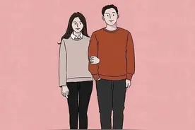 60岁的孤寡女人，还会对年轻男人感兴趣吗？两位女人说出心声图片