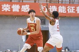 中国男篮12人名单正式出炉！张镇麟+徐杰入选，周琦成核心图片