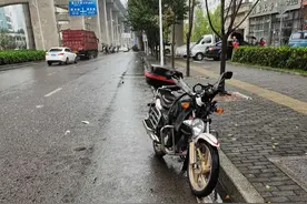 惨！脾破裂、肋骨断、嘴唇缺，只因你不注意，我也不注意图片