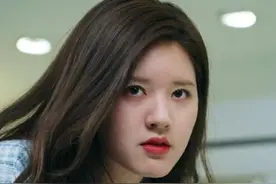 我喜欢你：顾胜男和男二约会，被男主当场抓包，两人的反应太有趣图片