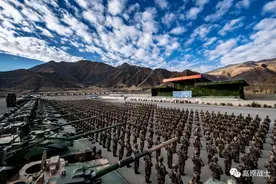 解放军西藏军区新年首训：“猛士”三代开路 新型“高精狙”亮相图片