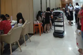 海底捞为什么成为越南最火爆的中餐？图片