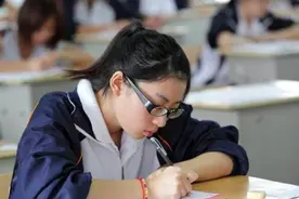高三学霸作息表火了，时间排得满满当当，好成绩都是“拼”出来的图片