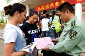 21年征兵要求调整，这几种情况政审或不能通过，考生再出色也不行图片