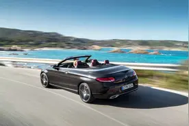 看着车速表开车居然也超速了，这样的车速表你会看吗？图片