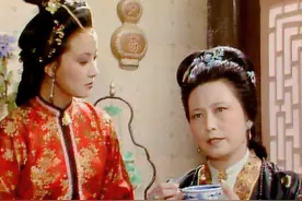 王熙凤雁过拔毛，暗中克扣月钱，王夫人为何吓得战战兢兢不敢管？图片
