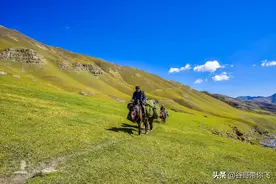 重装徒步穿越无人区是怎样的体验？新疆狼塔古道C+V线徒步摄影D1图片