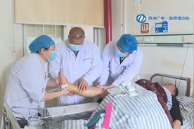 株洲：断骨复位仅需10秒 北张正骨术被纳入省级非遗项目图片