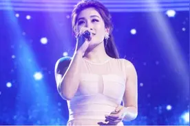 《漂洋过海来看你》最好听的版本，开口惊艳全场，没上春晚可惜了