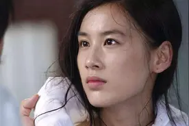 黄圣依8岁的儿子一口流利的英语，父母的教育方式，值得学习图片