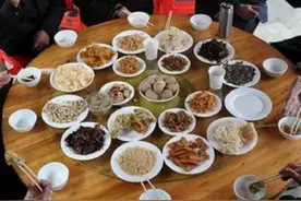 晚清与新中国建立后人们过春节方式的变化：丰盛了年味却淡了图片