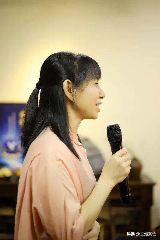 今大福德福品鉴会在“茶饰界”成功举办，班章古树霸气之韵令人倾倒