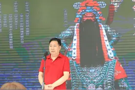 李树建版关公来了！《义薄云天》将在郑州首演，“老戏骨”只求8字评价图片